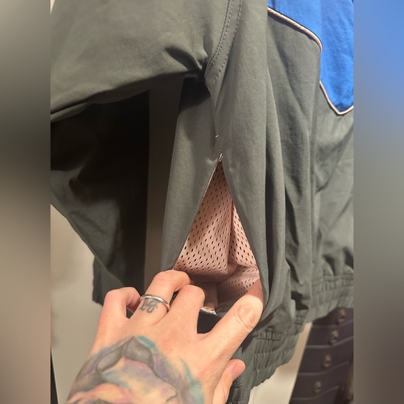 NWOT Free People Movement Walk The Line Colorblock Pullover - Picture 13 of 13